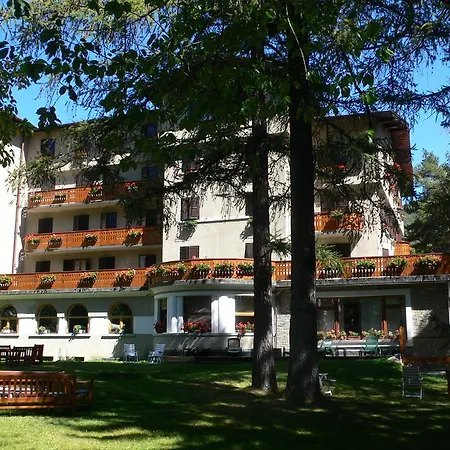 Hotel Des Geneys Bardonnèche